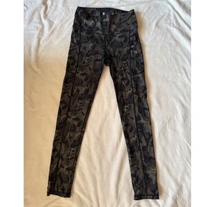 CAMBIVO Women Camo Pocket Leggings Black Green Athletic Workout Size S